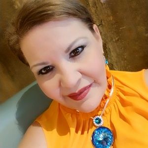 Meet your Posher, Ida